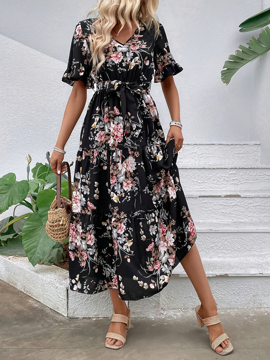 Rainn - Floral Flounce Sleeve Dress
