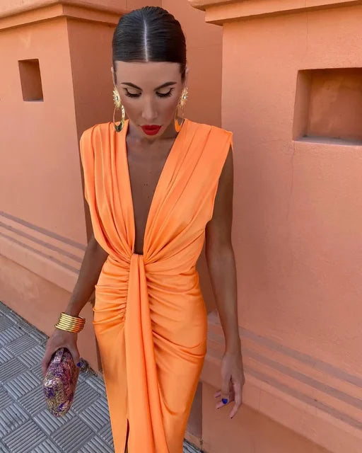 Feera™ | Elegant Party Dress with Deep Neckline
