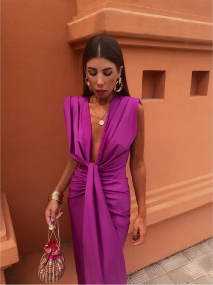 Feera™ | Elegant Party Dress with Deep Neckline