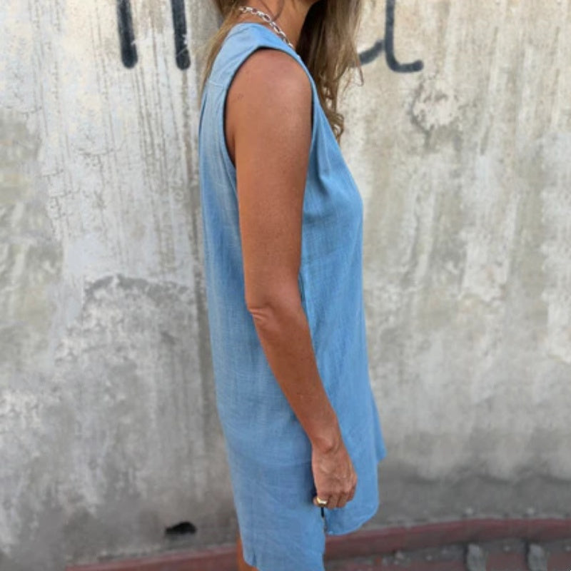 Paula™ | Sleeveless V-Neck Dress